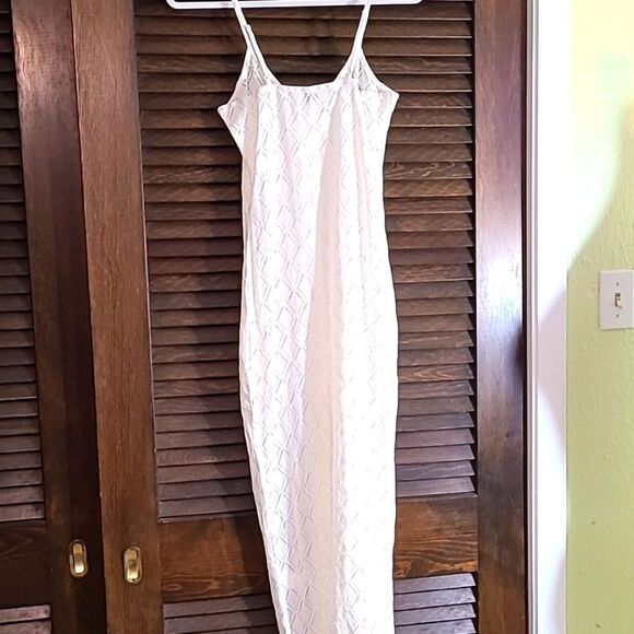 Shein Maxi-Dress, Ivory, Sheer with Tan Buttons, Size Small Tall - Picture 2 of 6